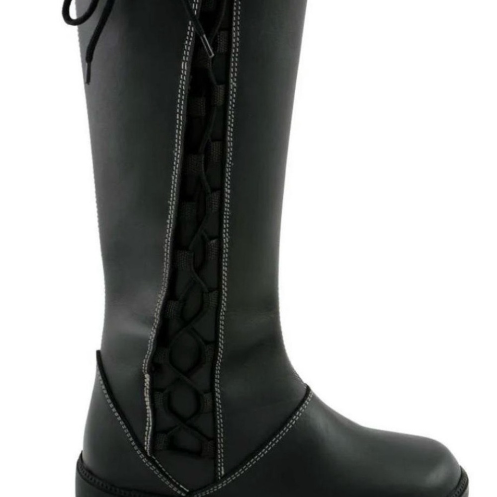 Milwaukee women’s Black Lace-Up Riding Boots
